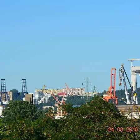 Goscinne Relaks Δωμάτια σε οικογενειακή κατοικία Γκντίνια